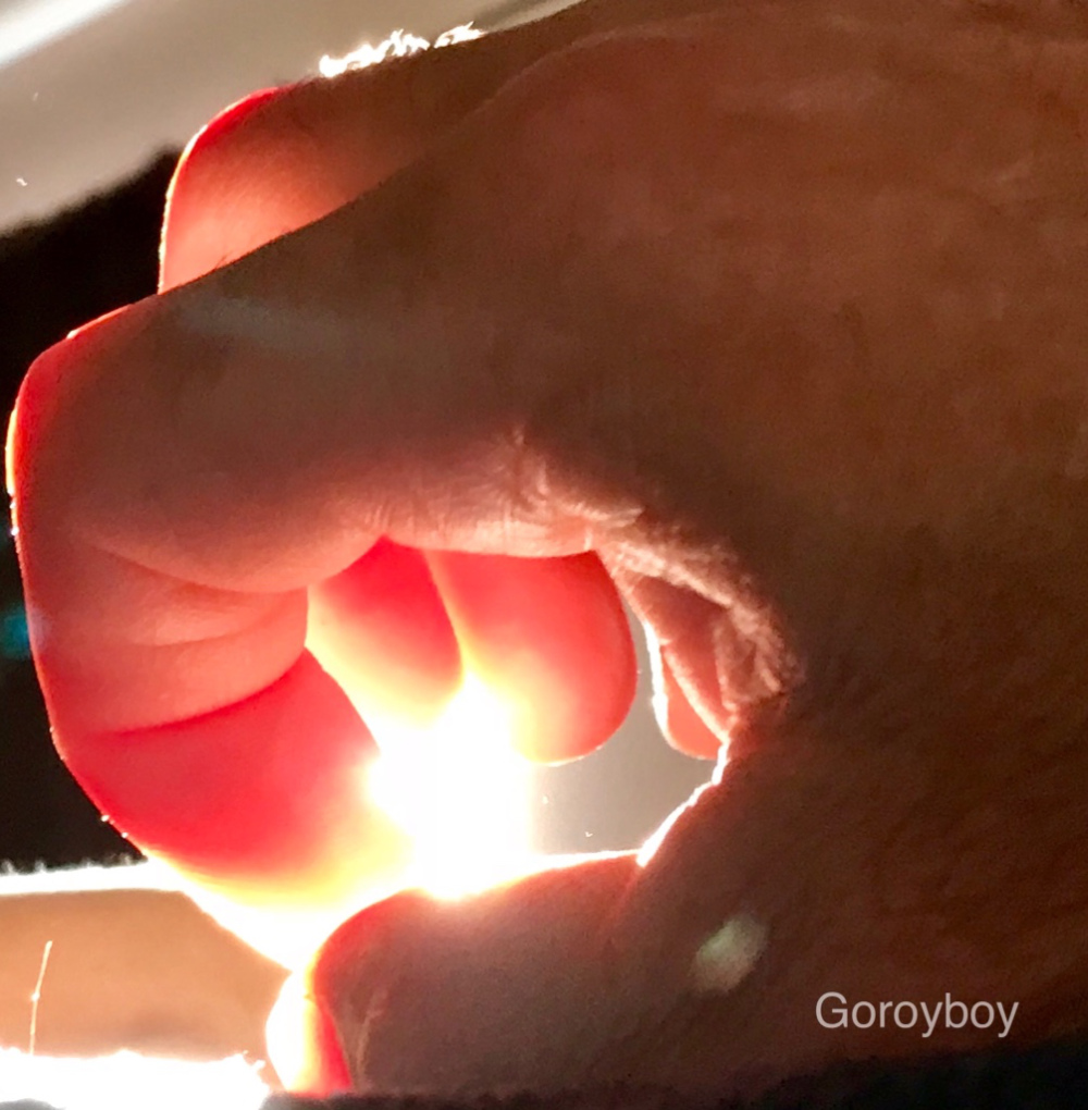 HOLD ON TO THE LIGHT