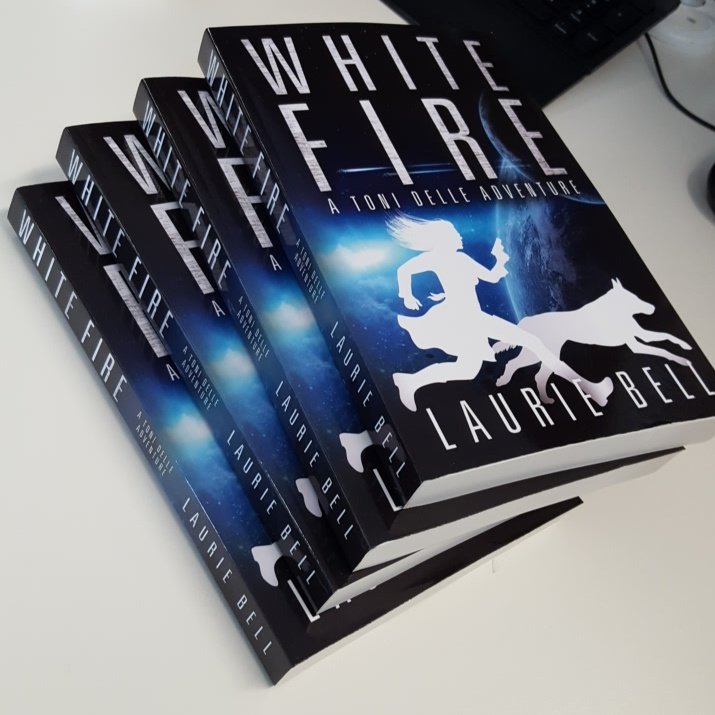 BOOK REVIEW: WHITE FIRE by LAURIE BELL